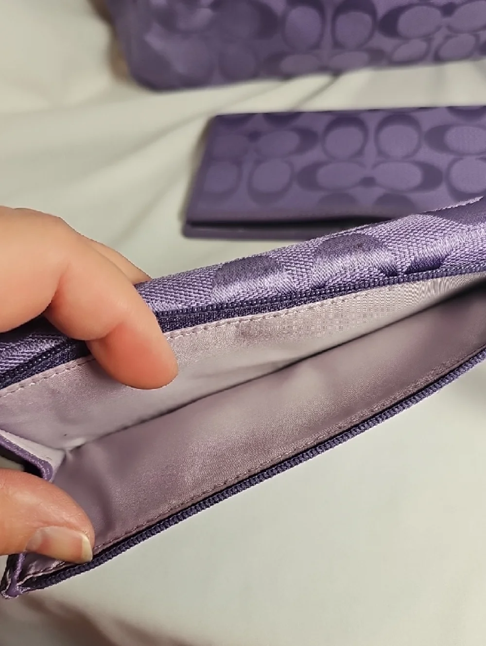 Coach Purple Signature Tote with Matching Wallet and Checkbook Cover - Picture 12 of 16